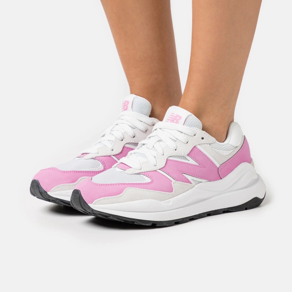 New Balance 57/40 Raspberry and White size 8.5 New in Box